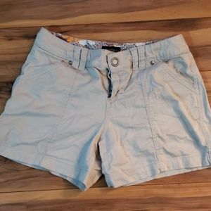 Khaki shorts